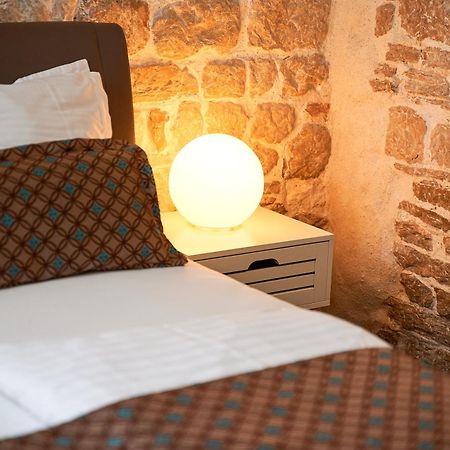 Rustic Apartments Sv Frane In The Old Town Šibenik Kültér fotó