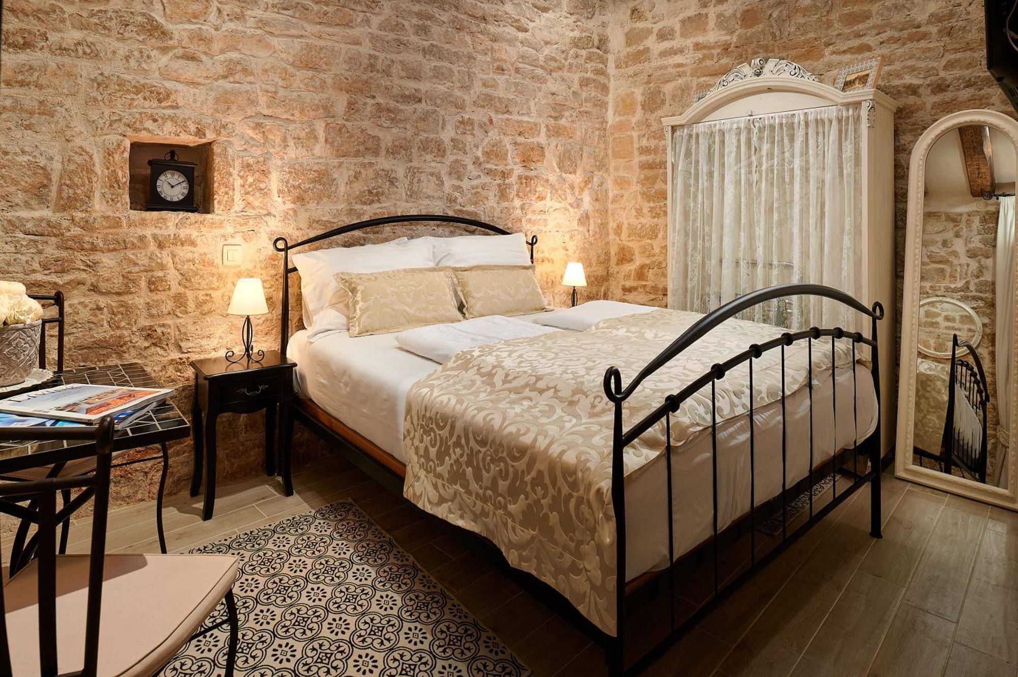 Rustic Apartments Sv Frane In The Old Town Šibenik Kültér fotó