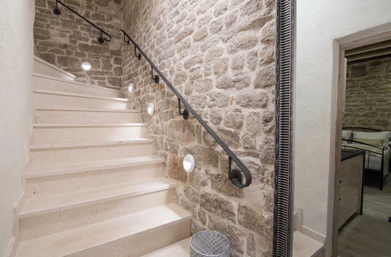 Rustic Apartments Sv Frane In The Old Town Šibenik Kültér fotó
